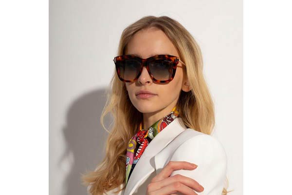 TOM FORD FT0822 Dasha Occhiali da Sole 
