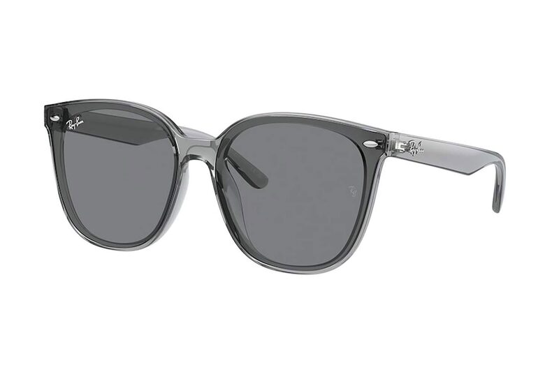 Ray-Ban 4423D con montatura grigio trasparente