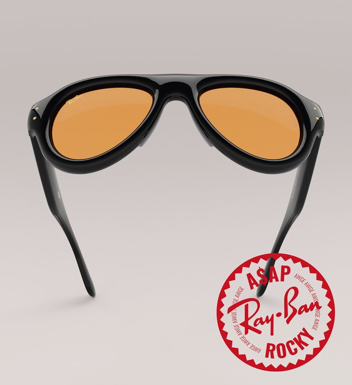 Marcature Ray-Ban autentiche all'interno dell'asta